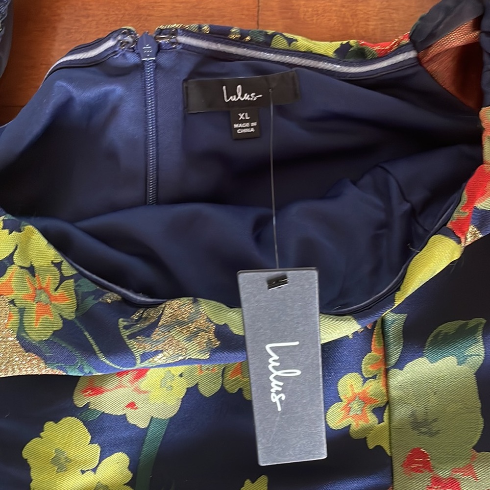 Lulus floral dress - Picture 4 of 4